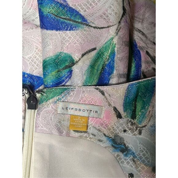 Leifsdottir Anthropologie Sleeveless Metallic Peplum Blouse with Birds Size 2 - Picture 4 of 4